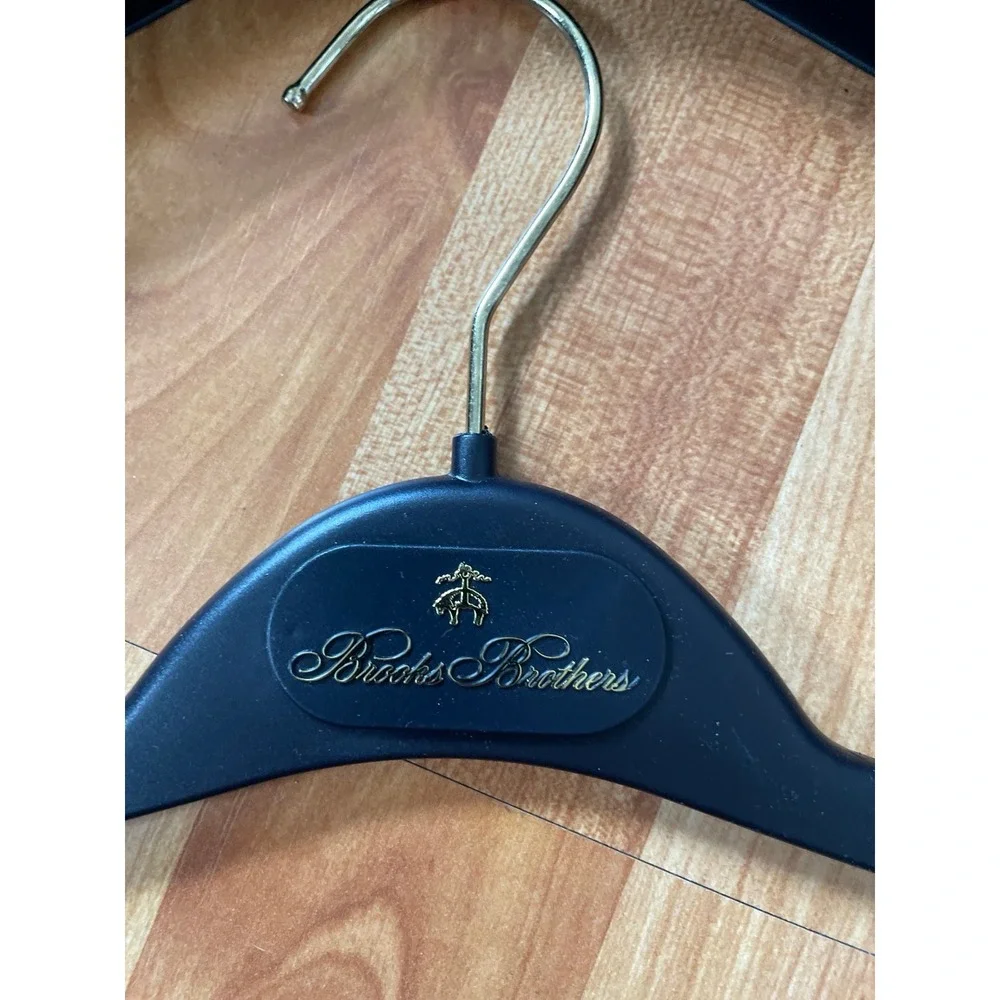 Bundle of 3 Hangers‎
